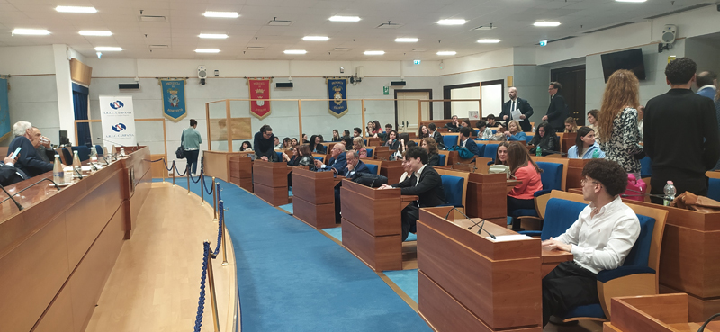Conclusione del Premio Campania Europa  AREC  XXI edizione Premiazione nell’Aula G. Siani 